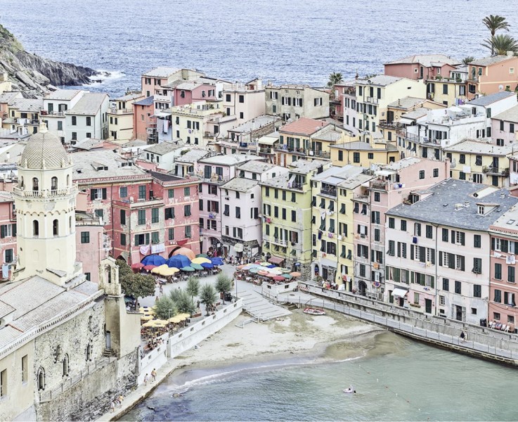 Vernazza Harbour, Cinque Terre, Italy