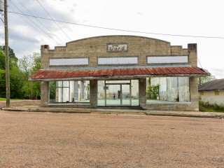Ford Dealership, Deal, Mississippi