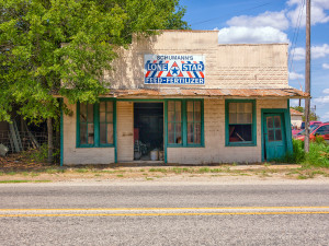 Schumann’s Lone Star Feed, East Texas