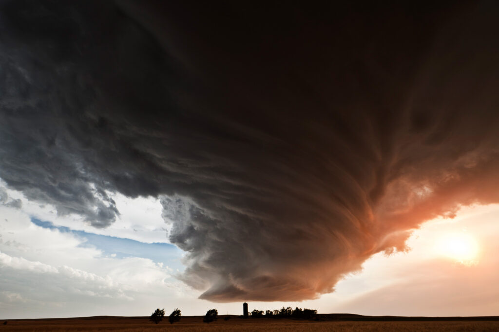 The Lovely Monster Over the Farm, 19:15 CST, Lodgepole, NE