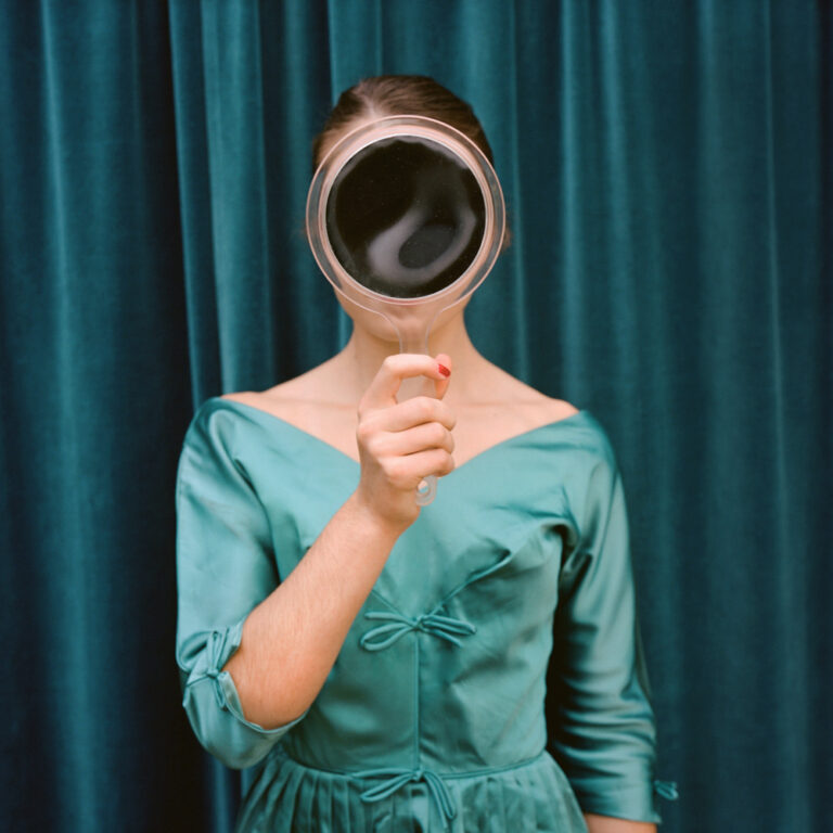 Aline Smithson