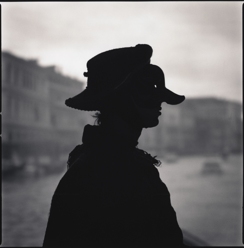Alvise D’Ambrosi as Capitano (Silhouette)