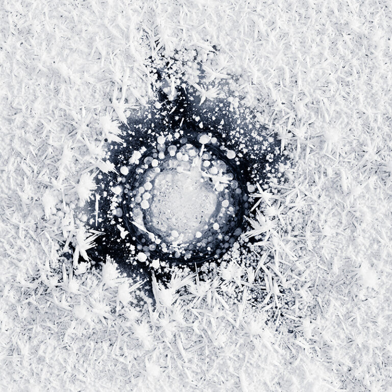 Frozen Bubbles No.12