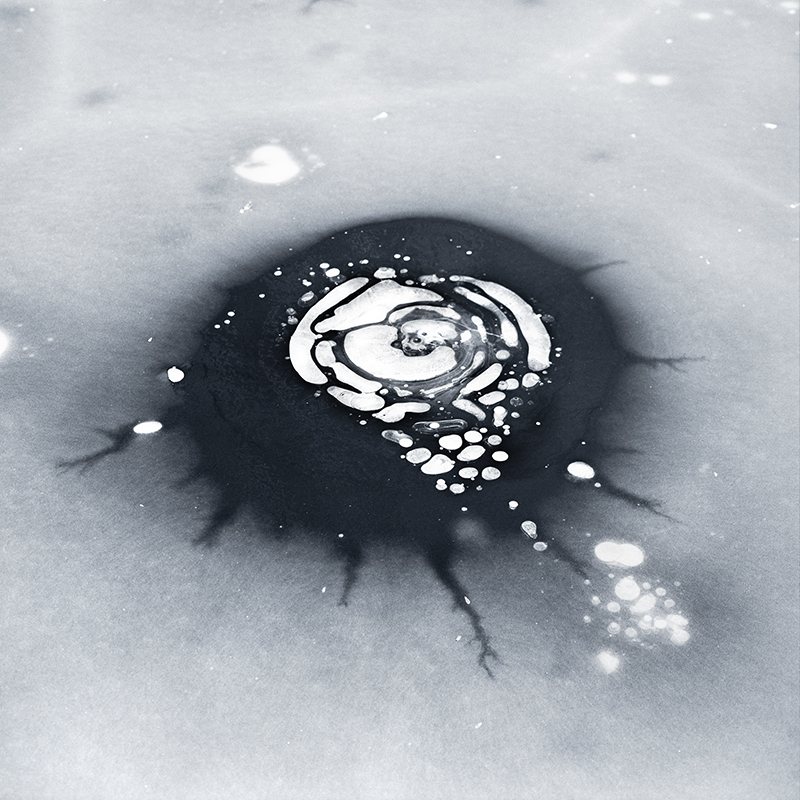 Frozen Bubbles No.14