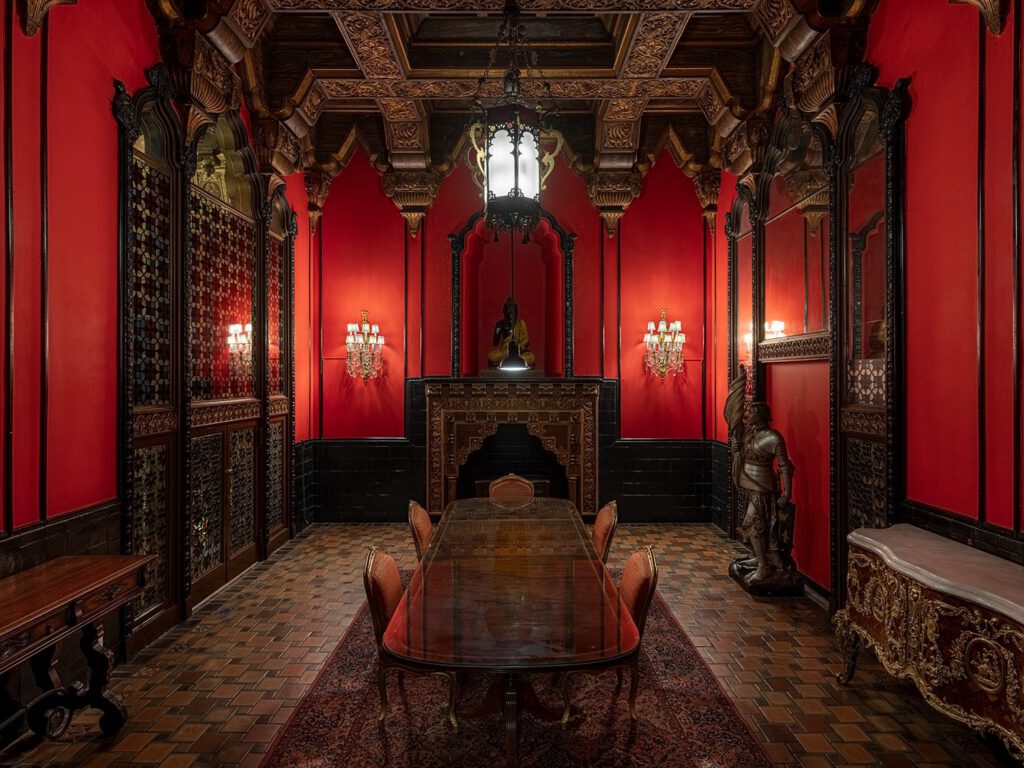 Men’s Smoking Lounge, United Palace Theatre