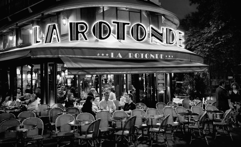 La Rotunde at Night