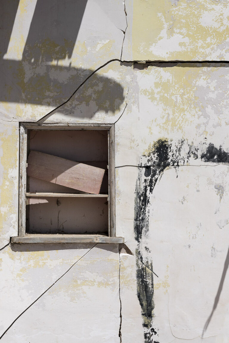Window With Tar