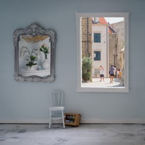 I Dreamed of Tourists with Cell Phones