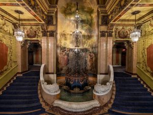 Mezzanine, Crystal Fountain, Los Angeles Theatre